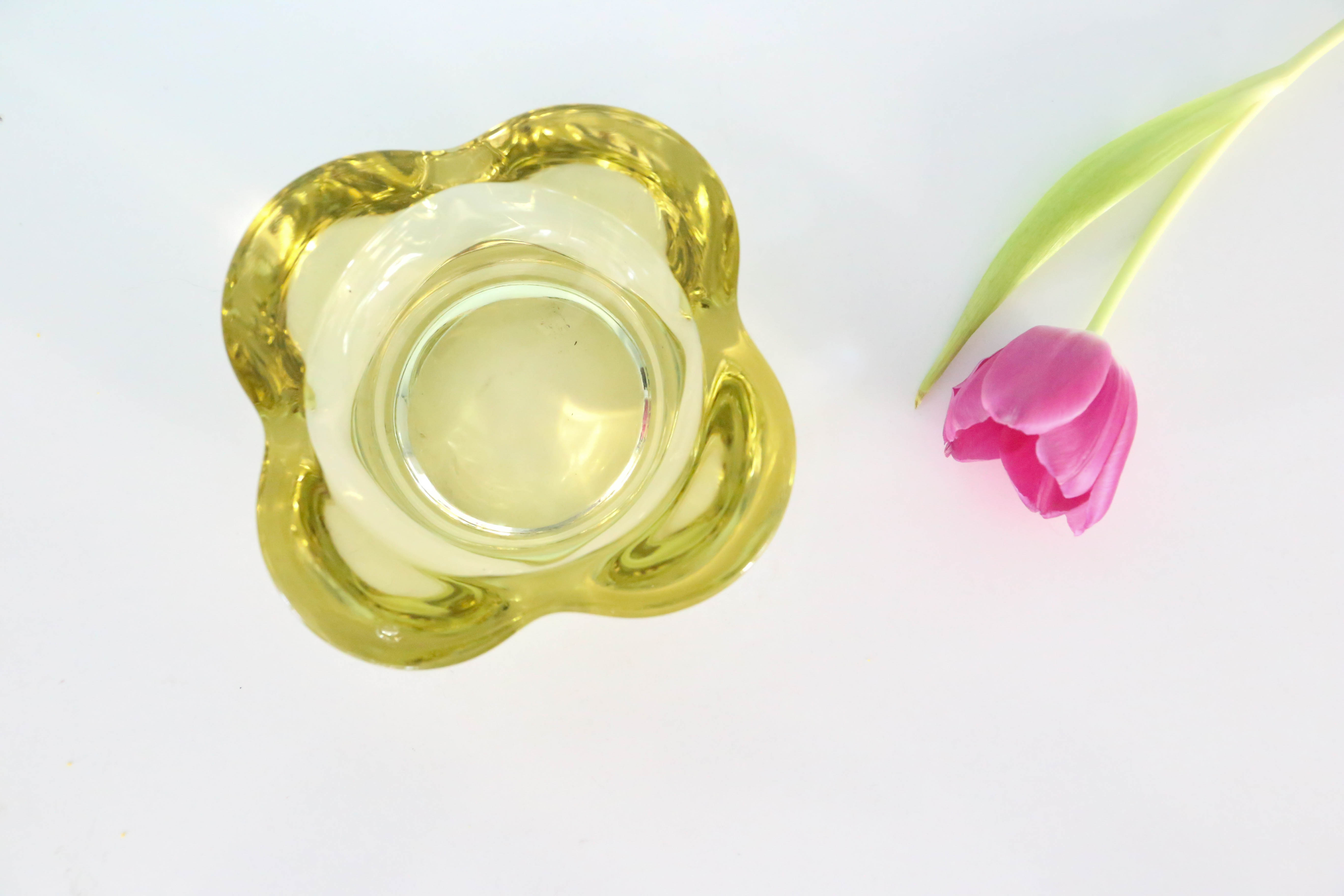 Nice empty yellow crystal pocket, vintage