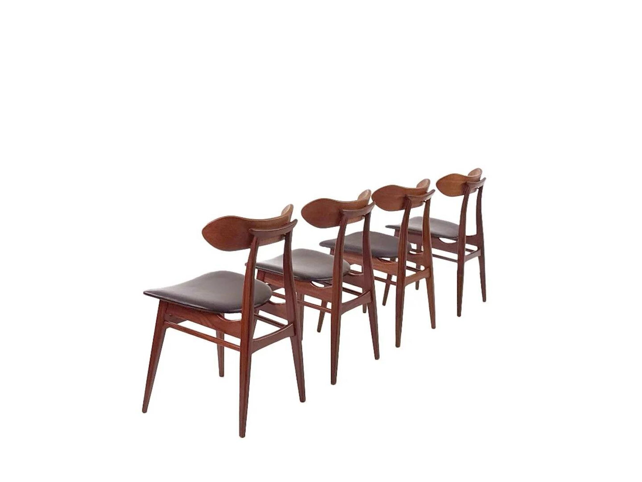 Louis van Teeffelen “Kastrup” dining chairs for Wébé – set of 4