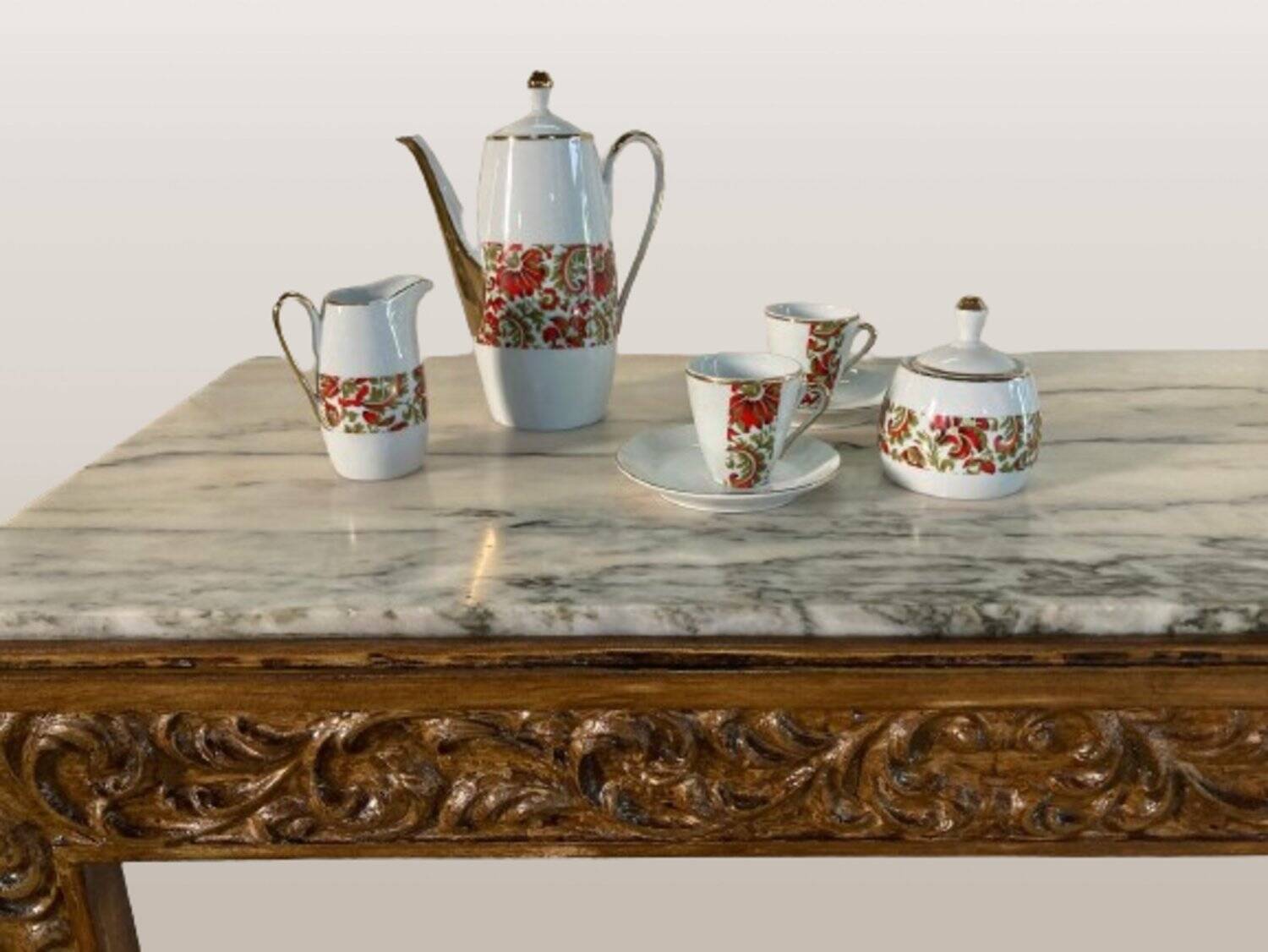 Porcelana coffee game, years 60. Game of 7