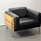 Robin Day armchair for habitat in black leather, wood and chrome