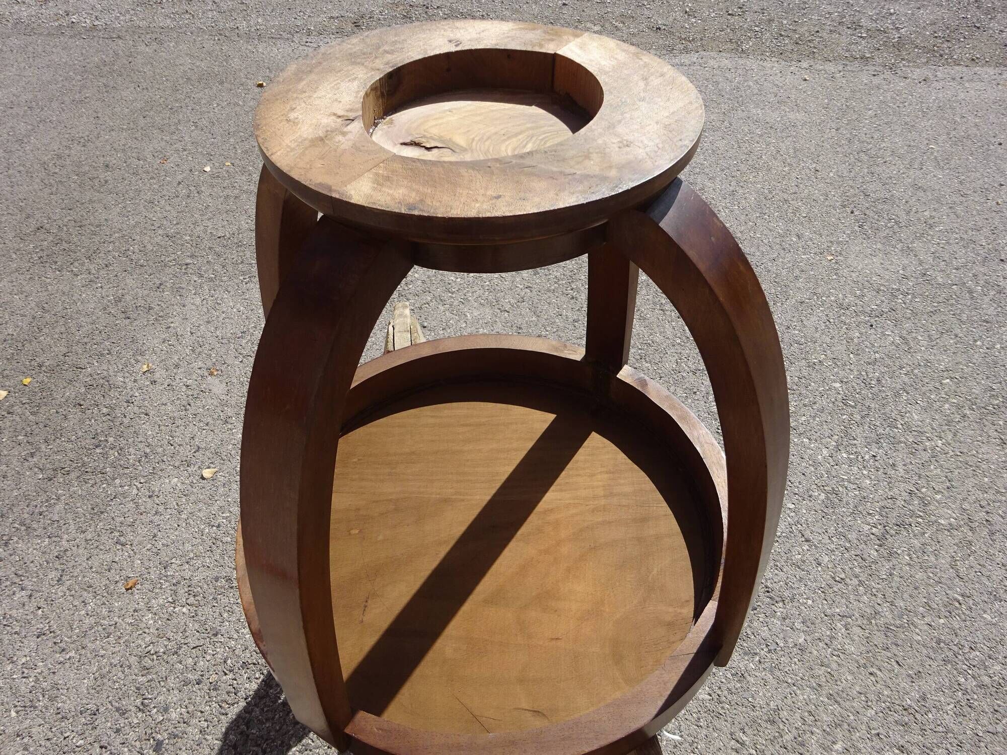 Guéridon Art Déco en noyer