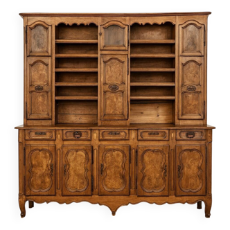 Clockside cabinet from the Louis XV period in walnut and elm, fully carved.