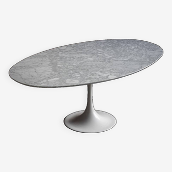 Table à manger tulipe attribuée à Eero Saarinen, années 1970