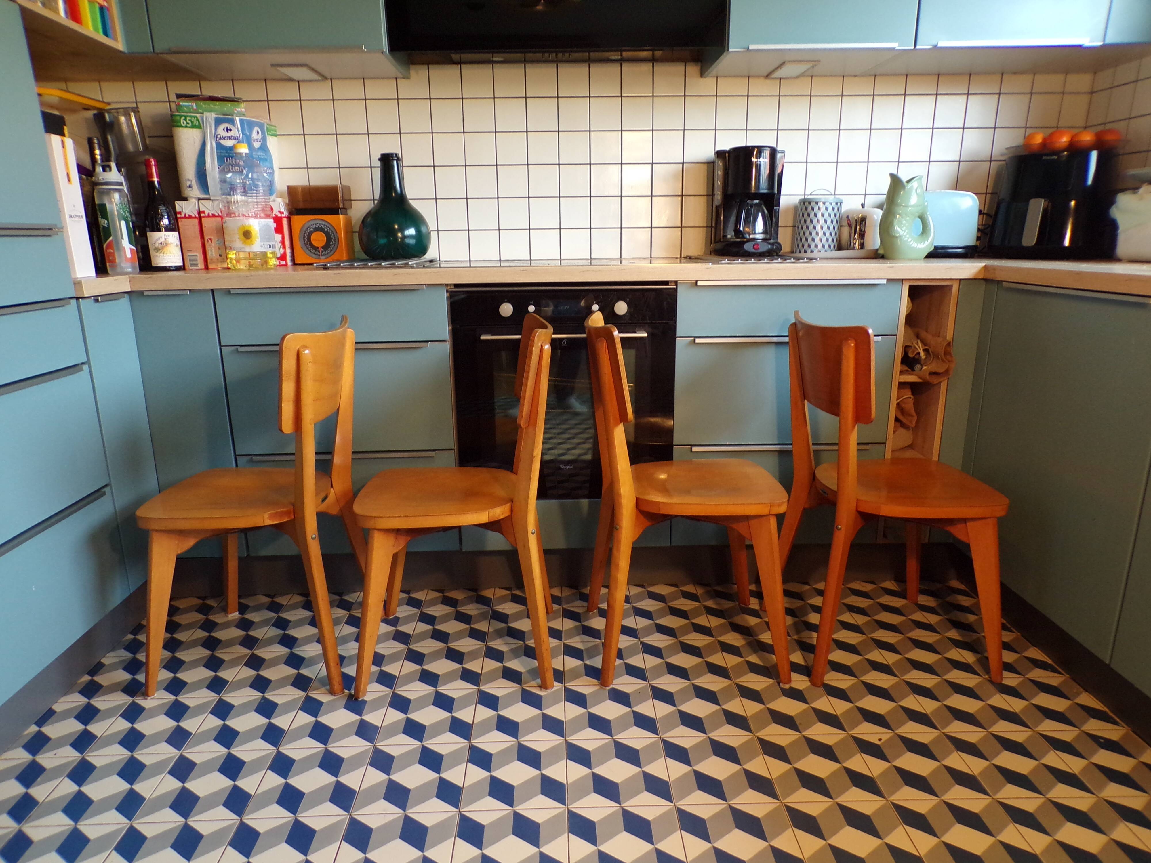 4 chaises de bistrot Monobloc Luterma