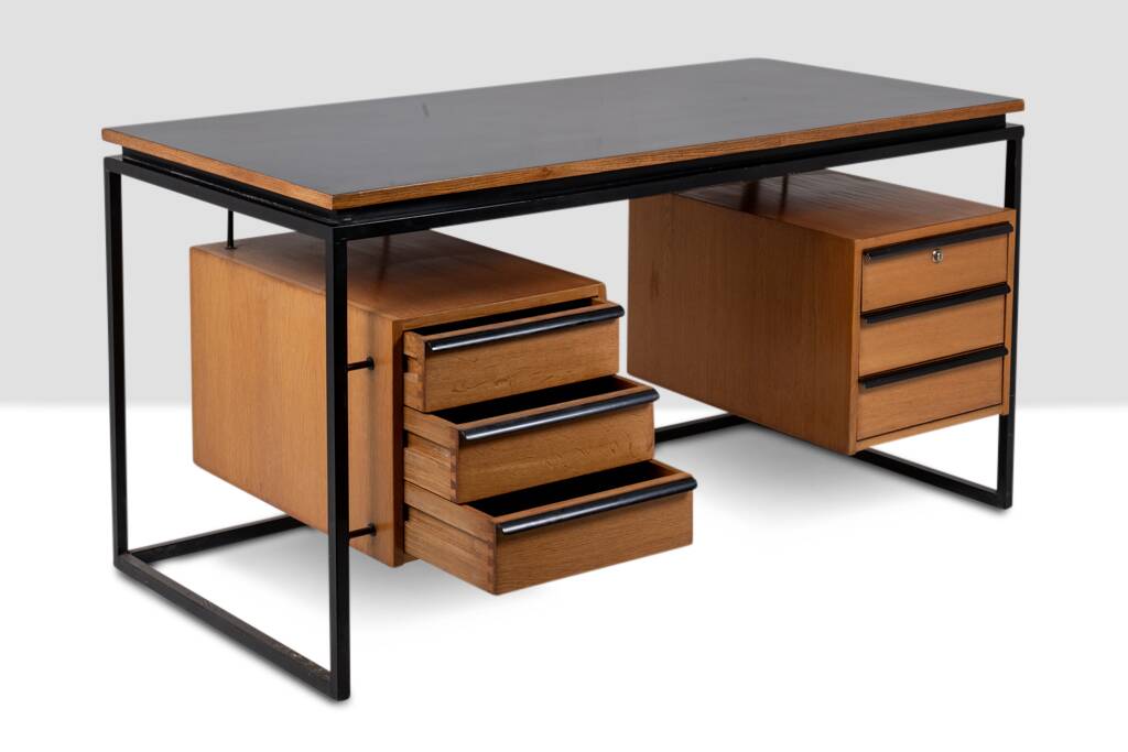 Desk in oak and lacquered metal 1970s