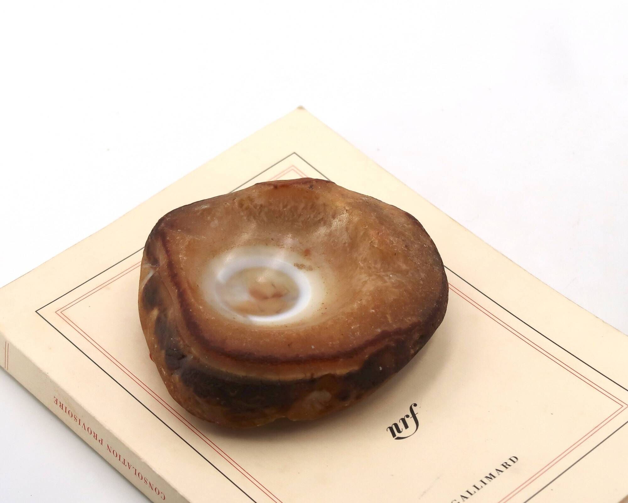 Cendrier vide poche marron orangé en agate naturelle, années 70 vintage