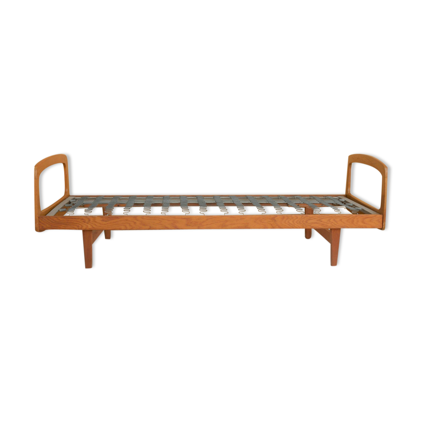 Daybed by J. Hauville for Bema editions
