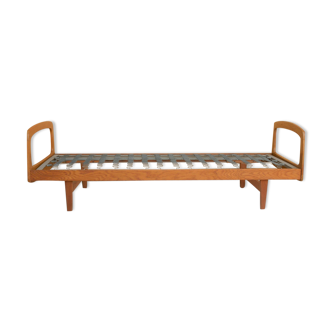 Daybed by J. Hauville for Bema editions