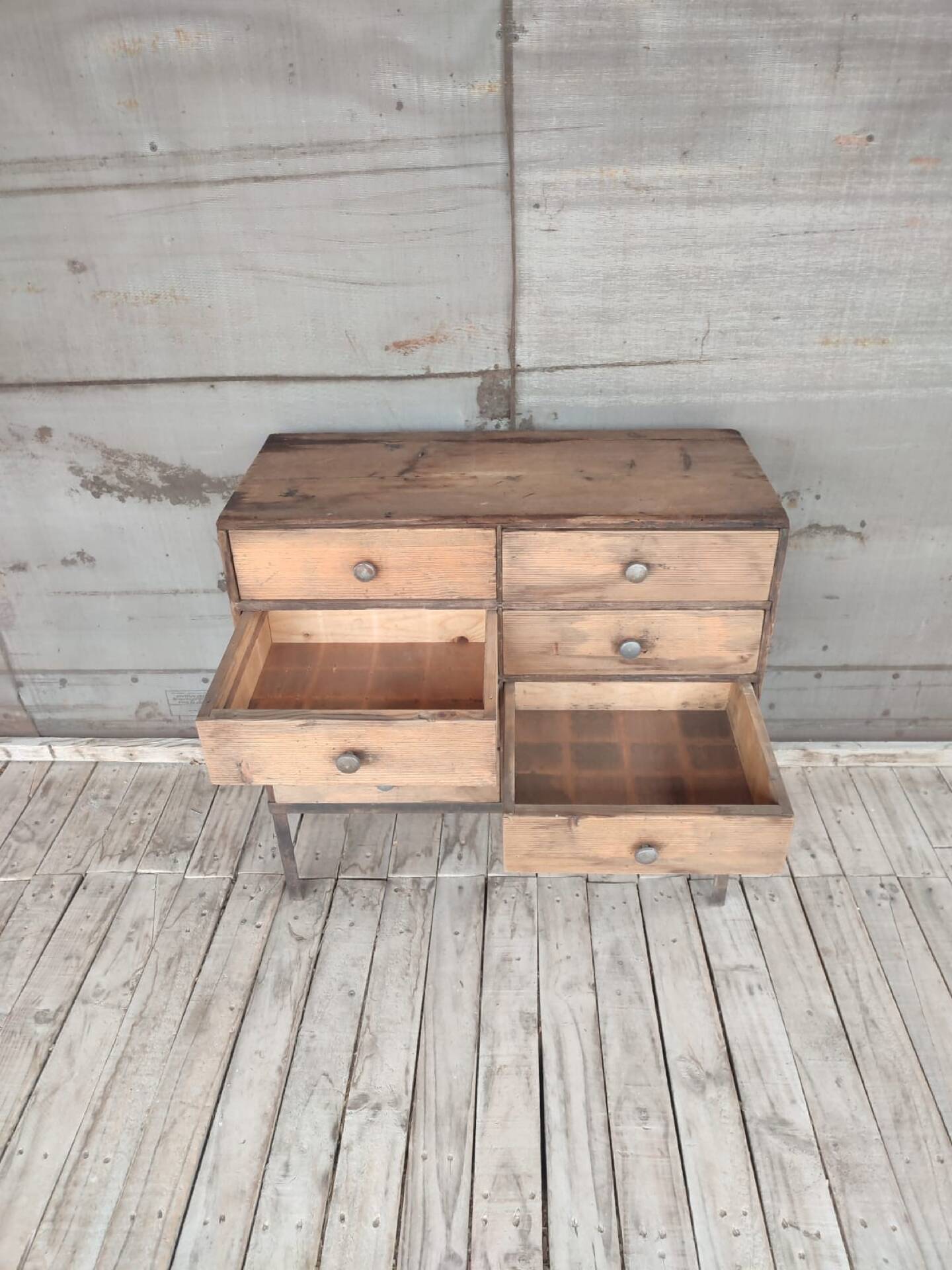 Workshop furniture