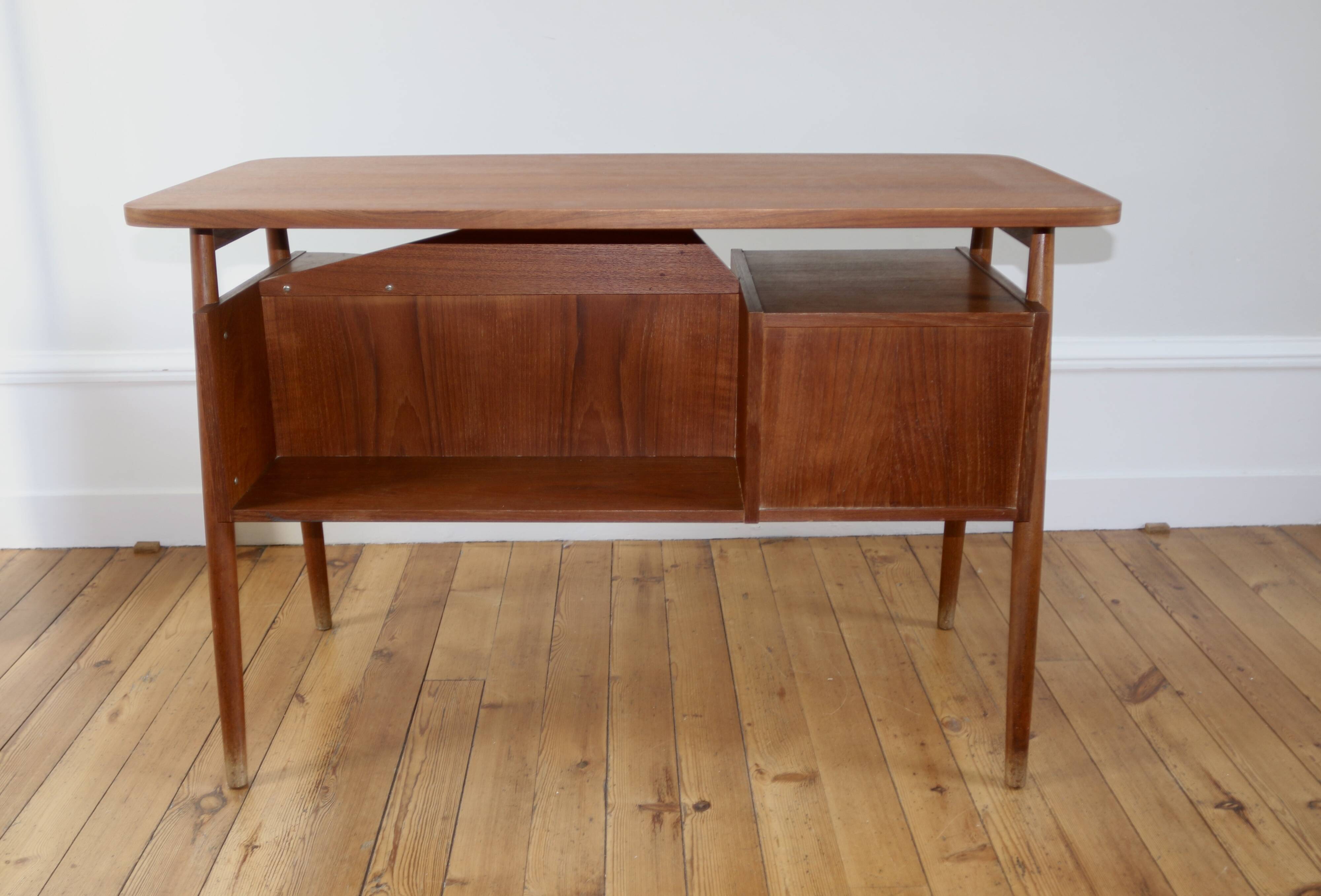 Small Scandinavian teak desk by Gunnar Nielsen for Tibergaard 1960
