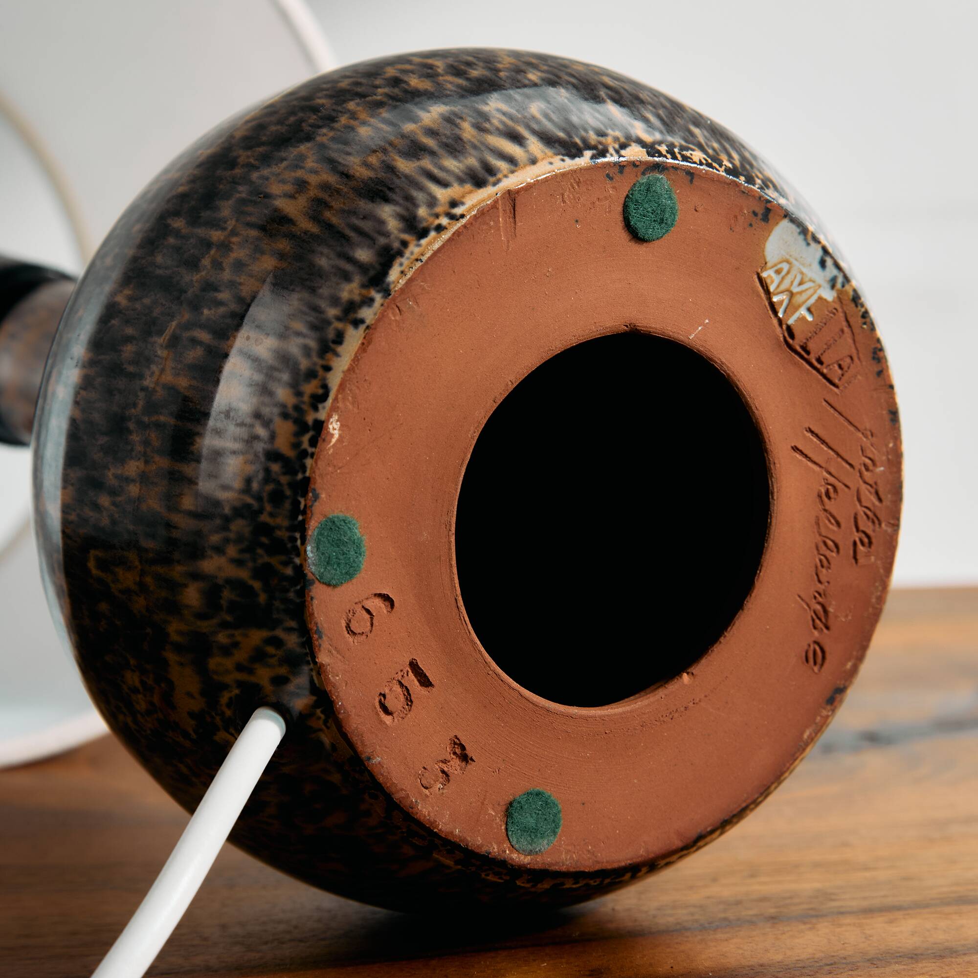 Lampe de table en céramique modèle 653 de Jette Hellerøe pour Axella