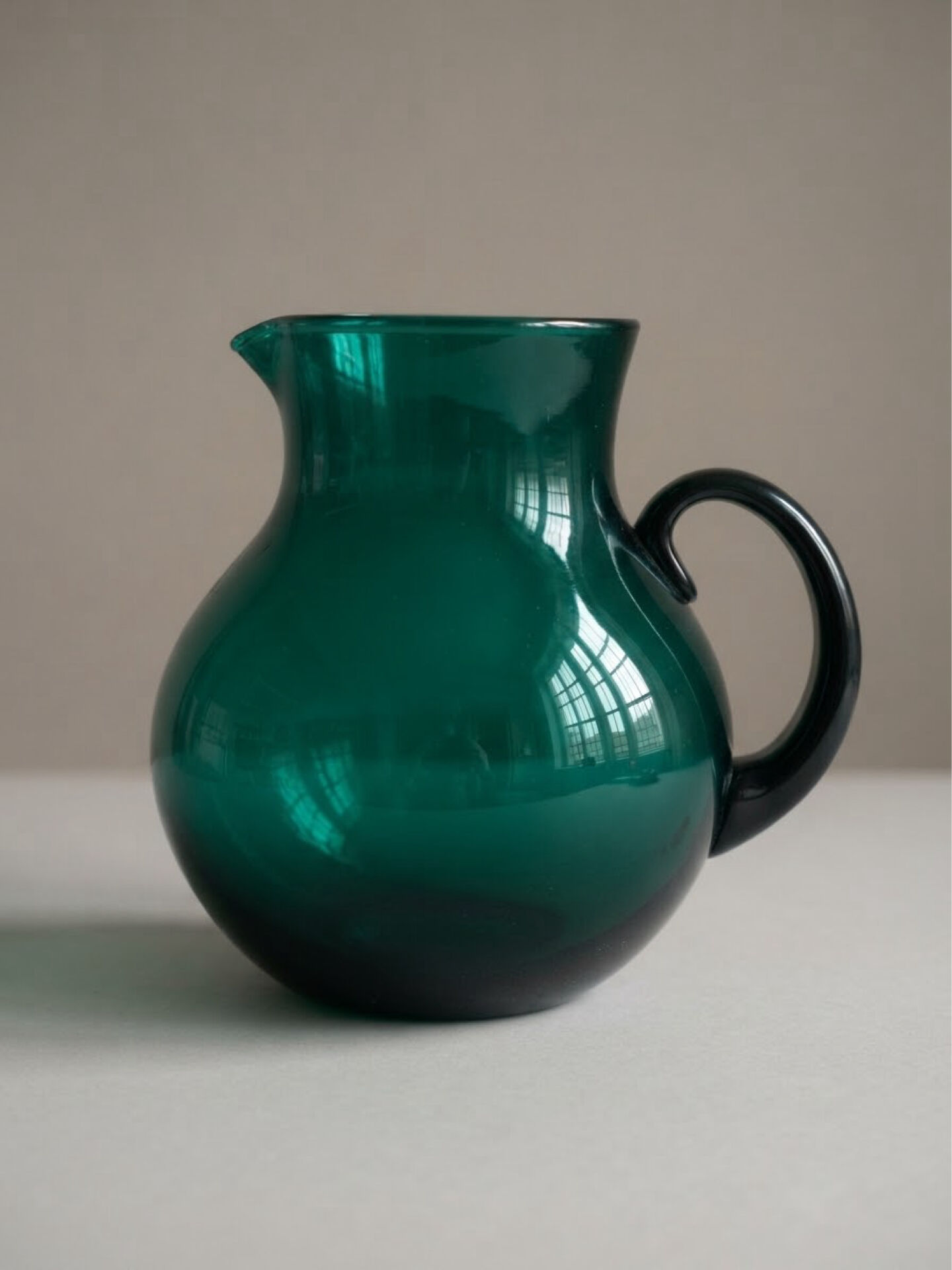 Large vintage emerald green blown glass pitcher/carafe, work