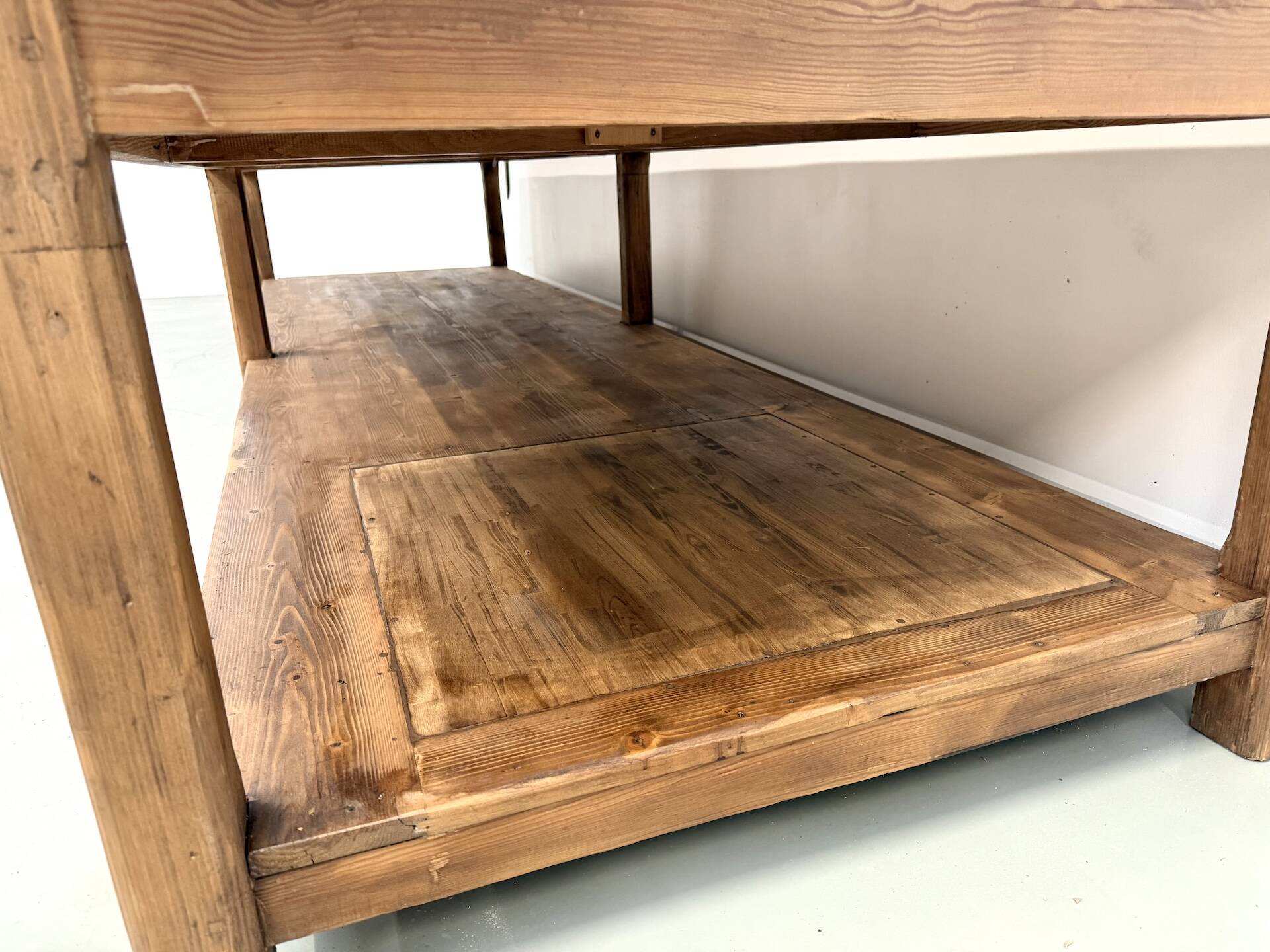 XXL draper's table from the 1950s