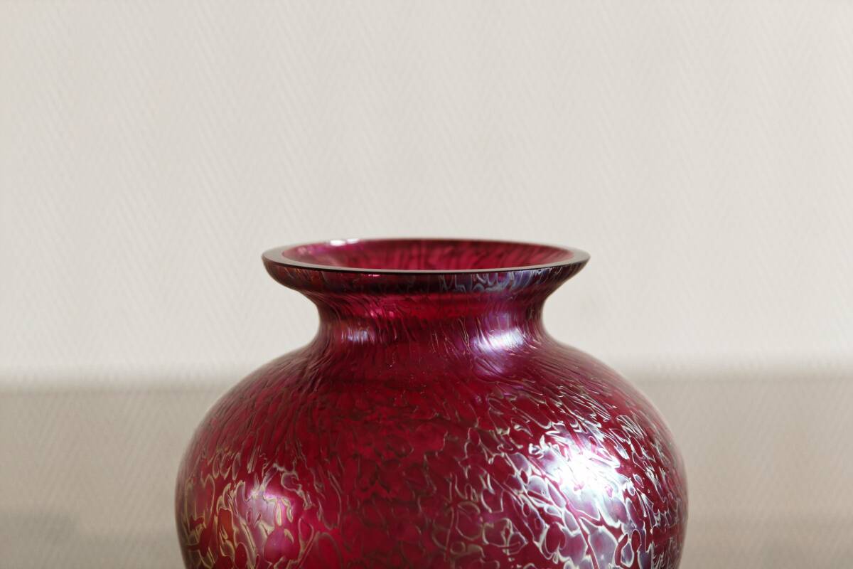 Vase "mimosa" Loetz, en verre irisé