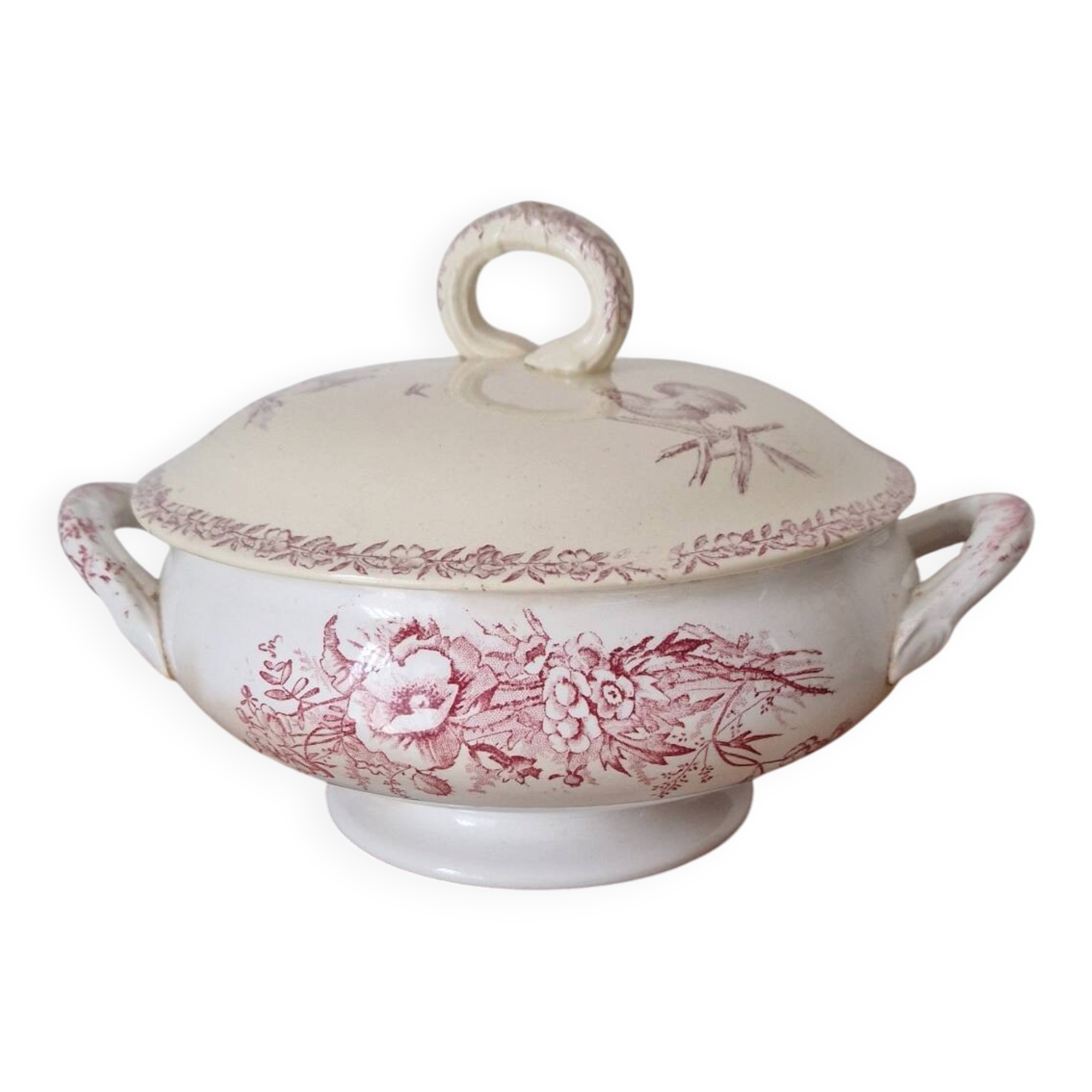 Sarreguemines soup tureen, country model F.F. Pexonne