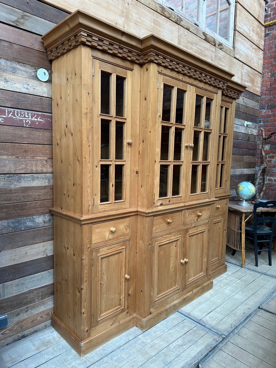 Pine shop display cabinet