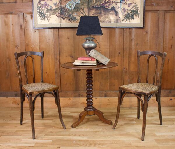 Paire de chaises de bistro en bois, 20e siècle, France