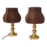 Lot of two retro-modernist lamps with natural leather lampshade