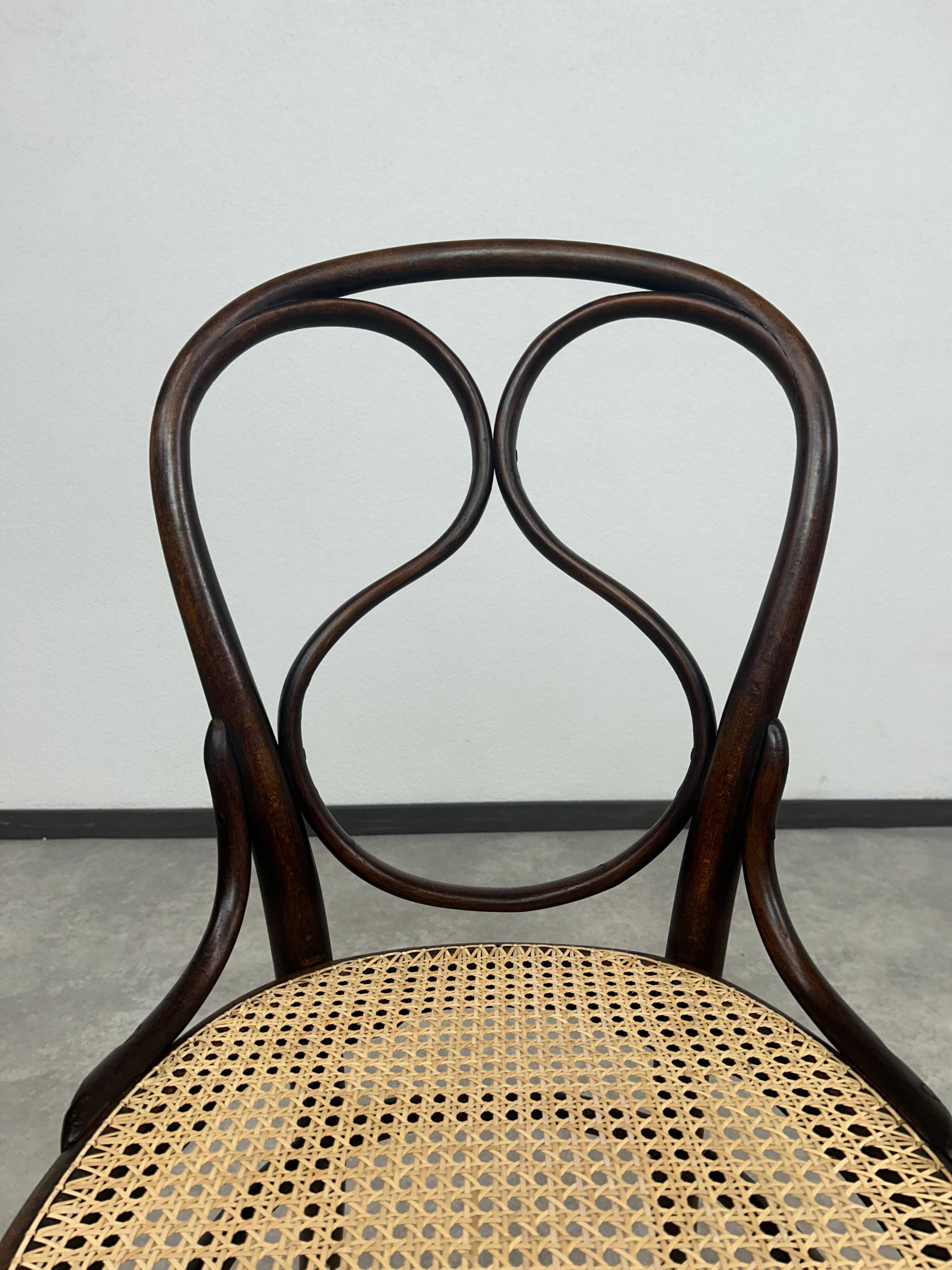 Thonet no.1 dining chair