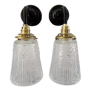 lot de deux appliques