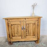 Small Parisian buffet