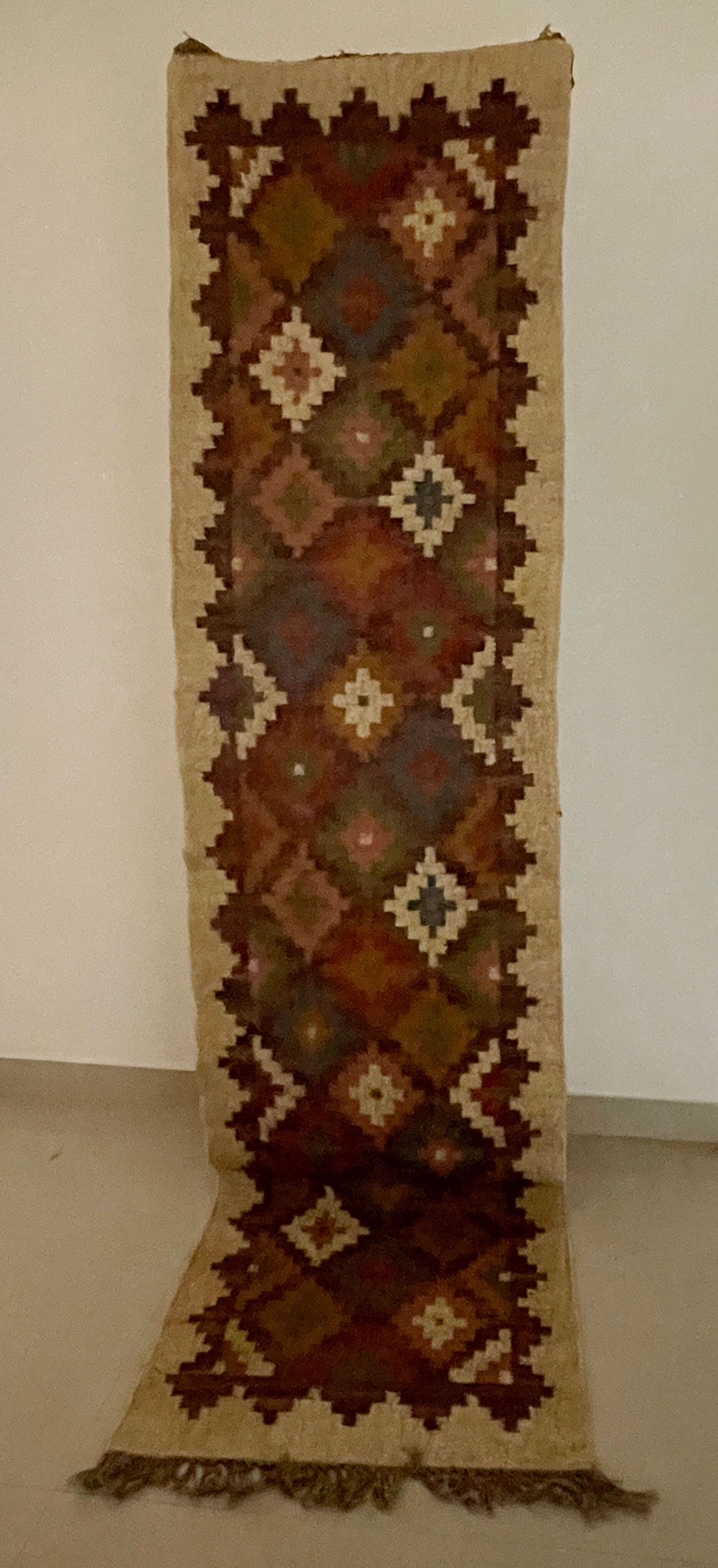 2.5 x10 ft - jute/wool kilim runner,handmade,area,home decor,bed side,indian traditional rug/carpet.