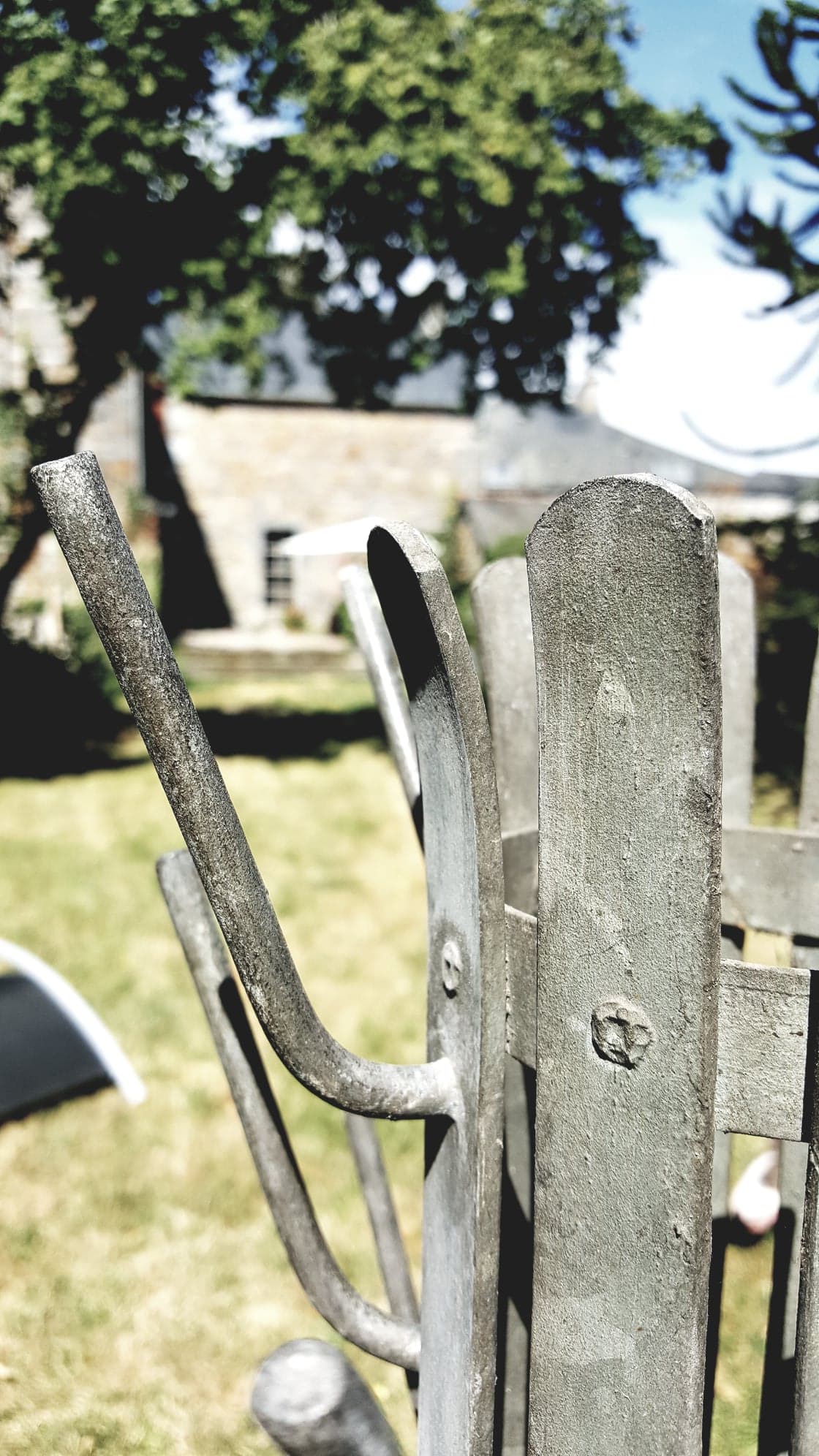 Former bottles holder