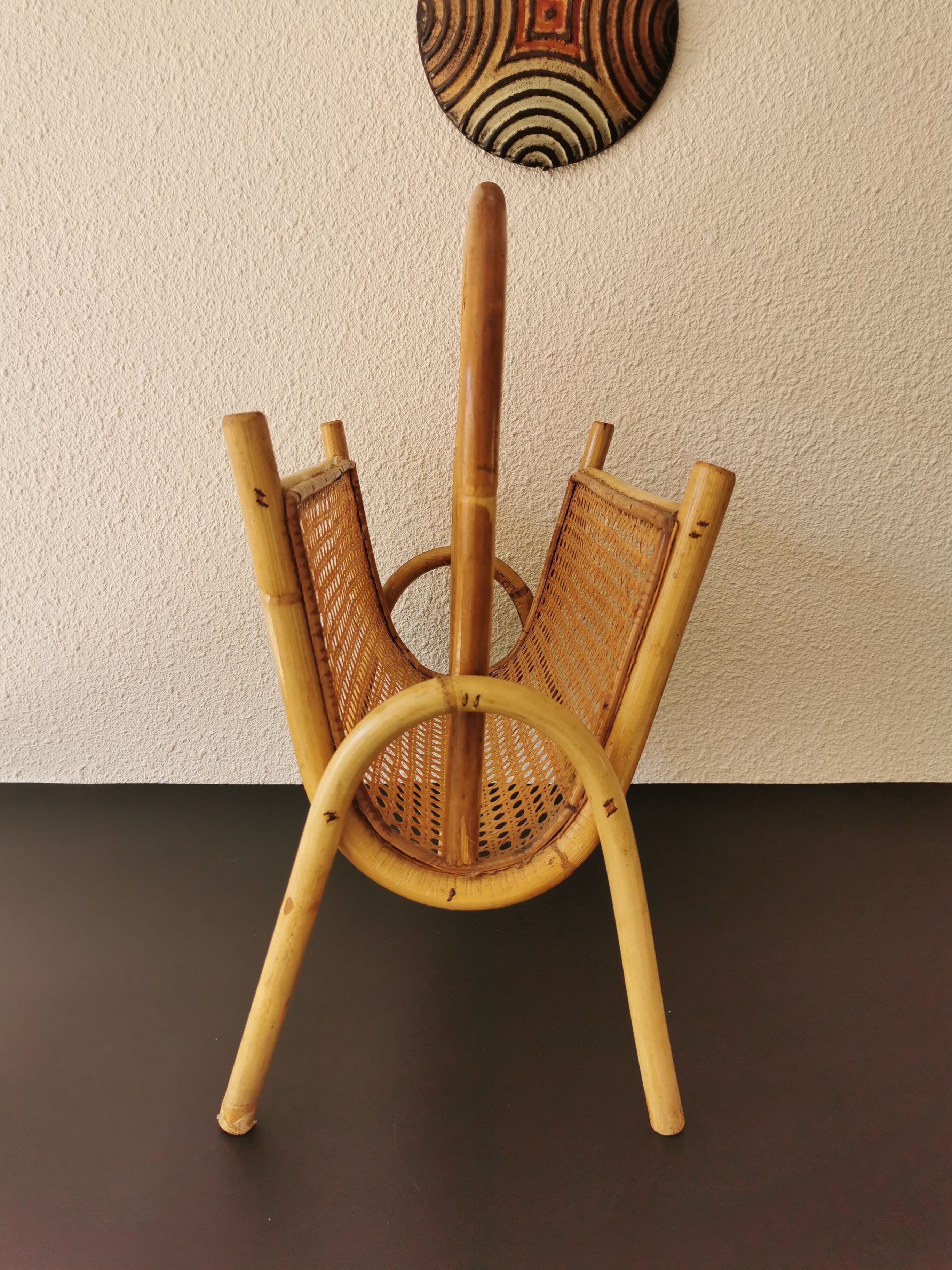 Door vintage bamboo magazines and rattan canning 70s