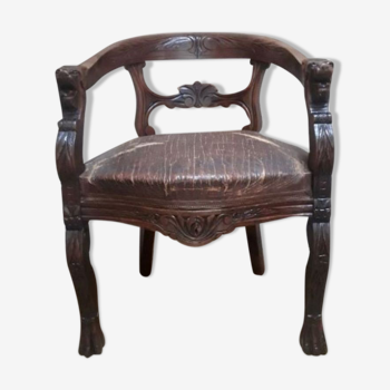 Late NINETEENTH Century Renaissance style office armchair in walnut