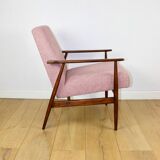 Fauteuil « Lis », années 1970, bouclé rose, design de Henryk Lis