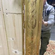 Miroir époque Napoléon III à fronton  à la feuille d'or