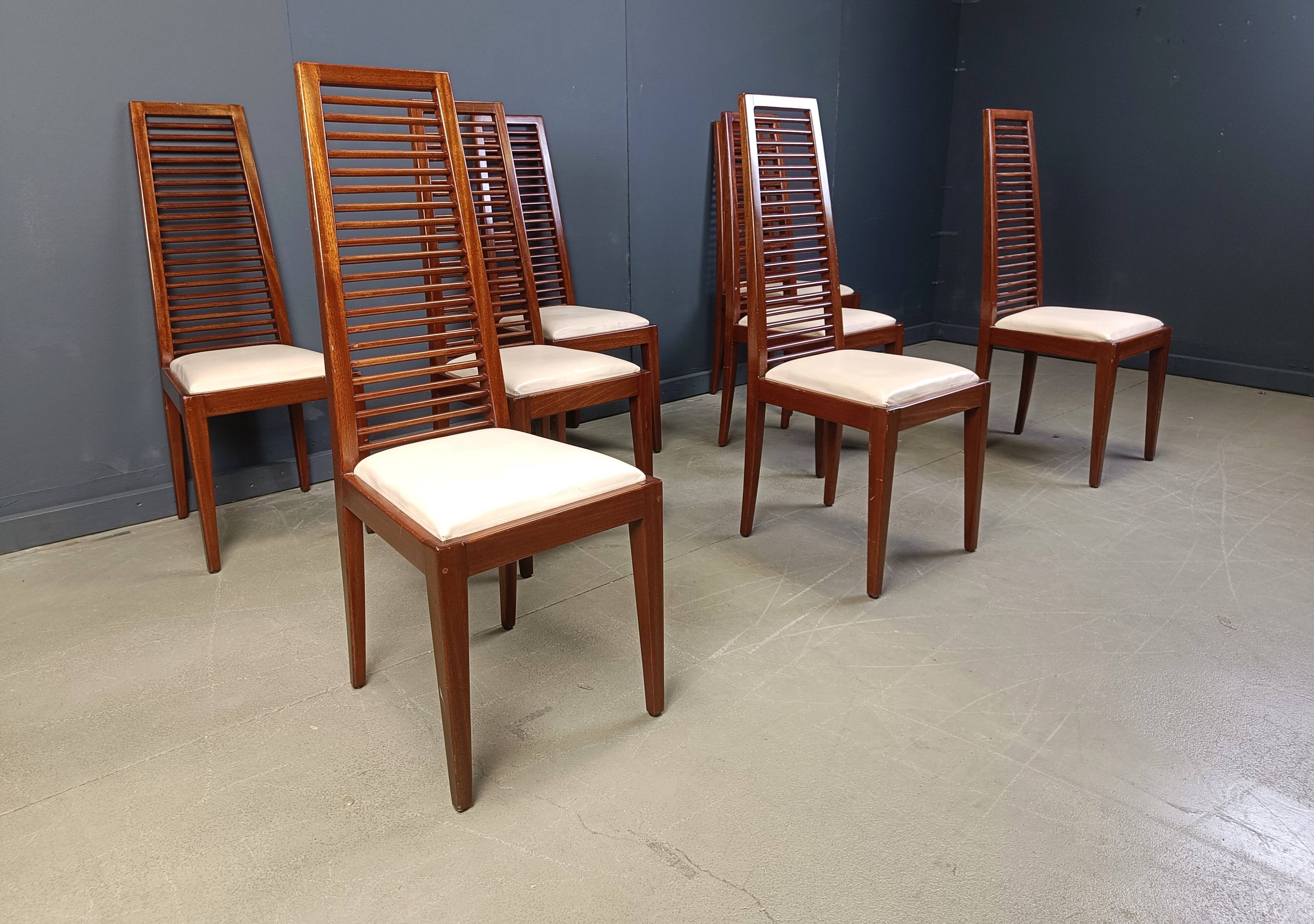 Ensemble de 8 chaises de salle à manger italiennes à dossier haut, années 1980