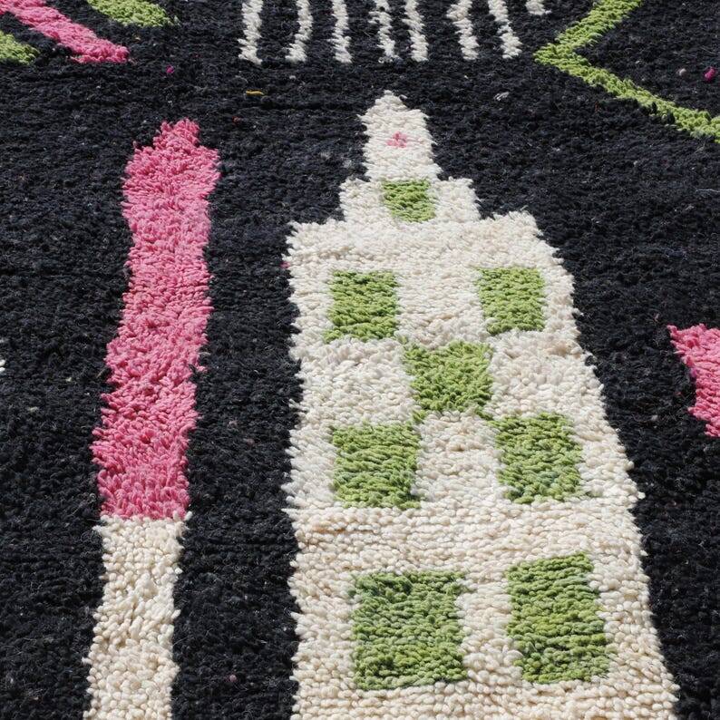 Moroccan Berber rug, decorated, 250cm x 150cm