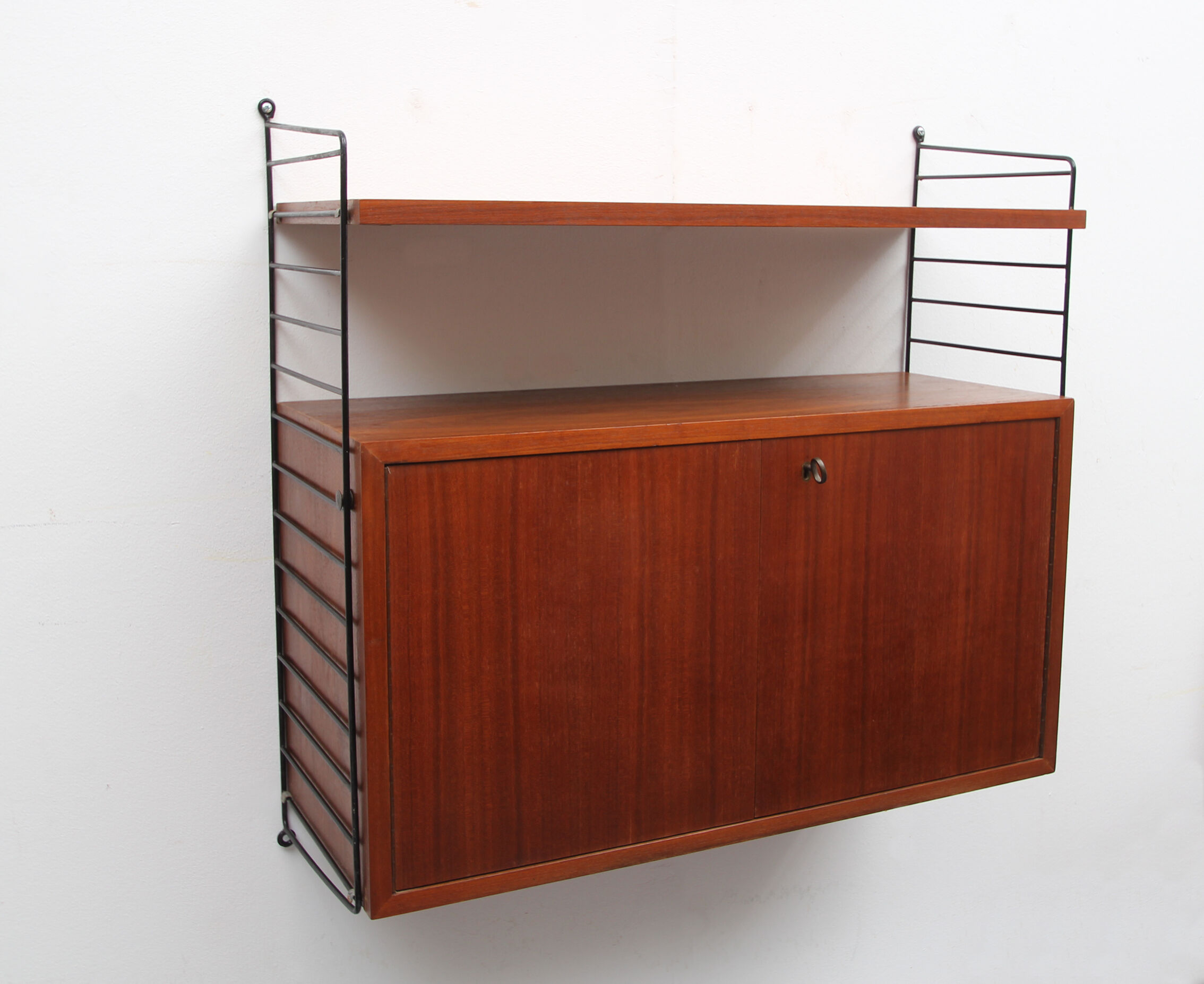 Wall unit in teak by Nisse Strinning