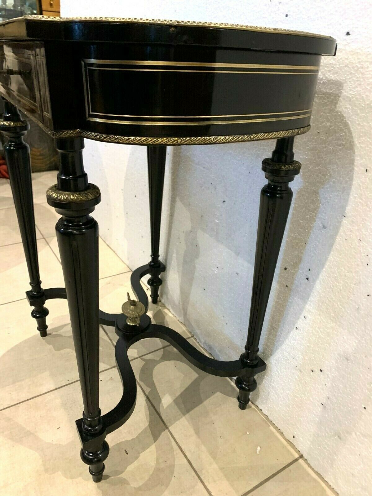 Worker Napoleon III Blackened wood and brass marquetry engraved xiX century