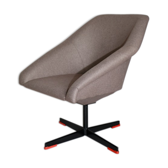 Swivel armchair 1970