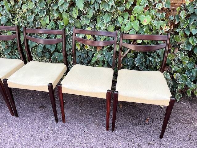 6 Scandinavian chairs with pale yellow skai seats