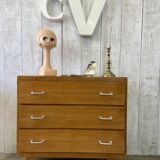 Vintage chest of drawers