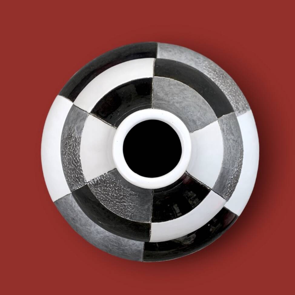 Large ceramic patchwork design vase Todo Mundo (Holland)