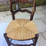 2 fun chairs low middle of back