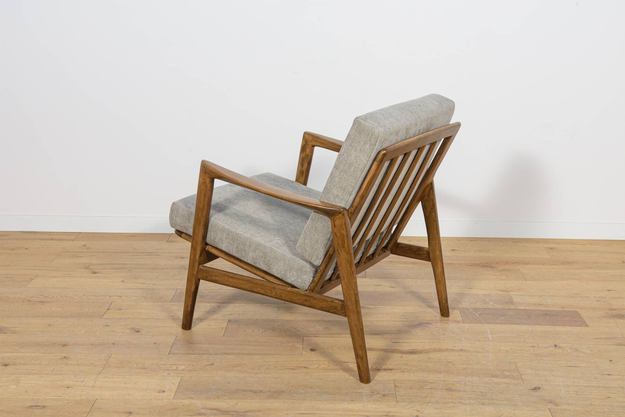 Mid-Century Model 300-139 Armchairs from Swarzędzka Factory, Poland, 1960s.