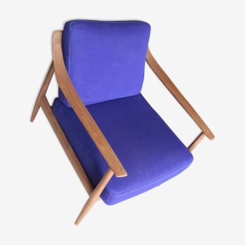 Scandinavian teak armchair from the 60s, knoll antimott