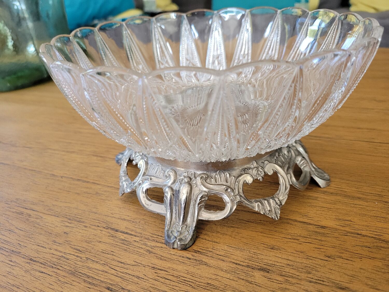 Glass cup