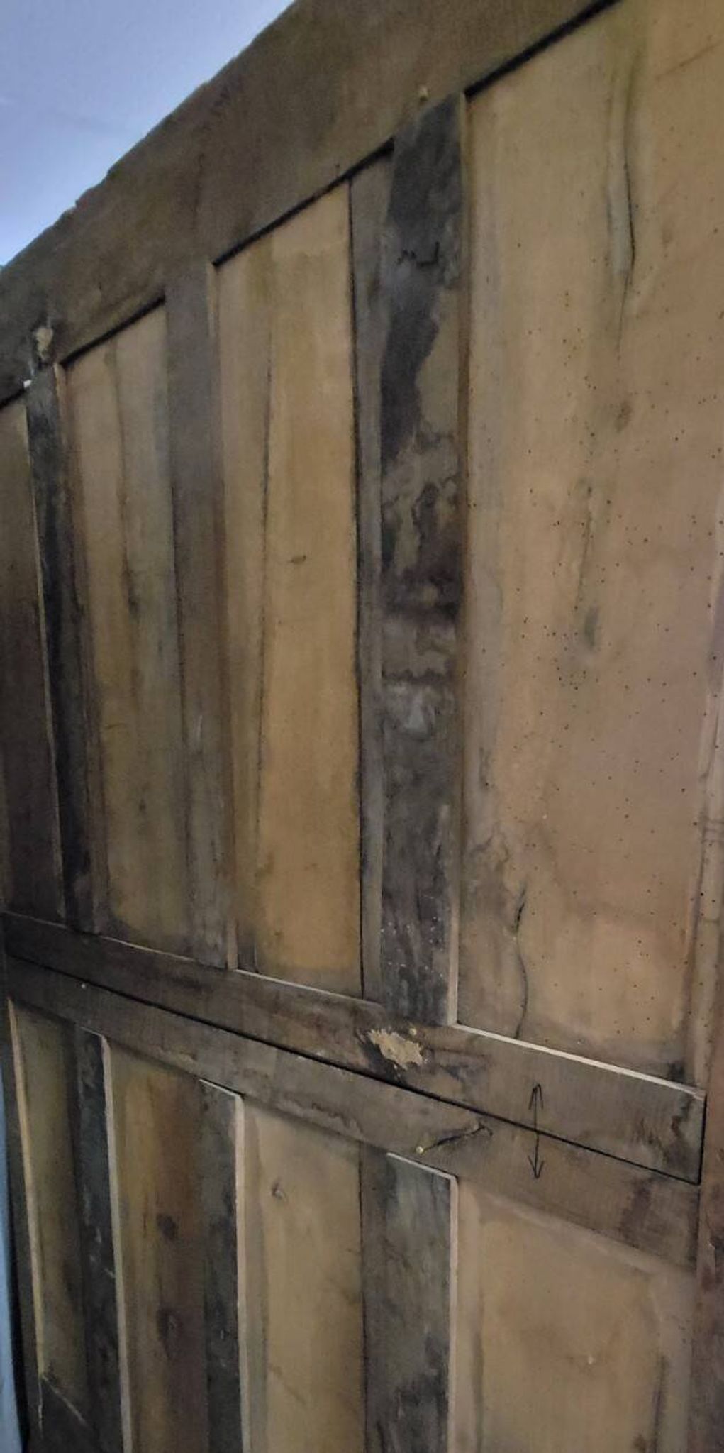Empire period wardrobe, made of solid walnut, dating from the early 19th century.