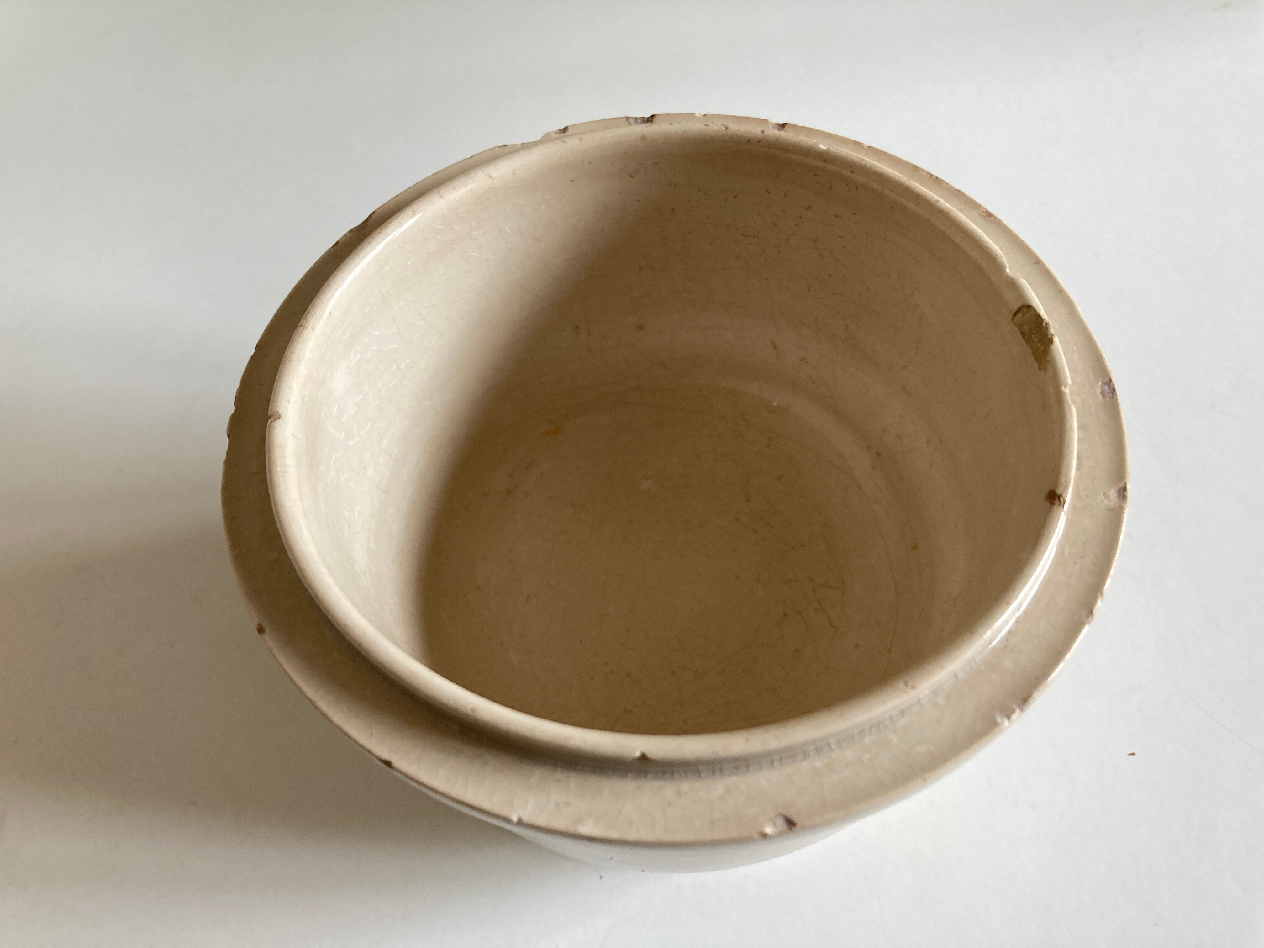 Pot de faïence directoire de digoin et sarreguemines néo classique 1860