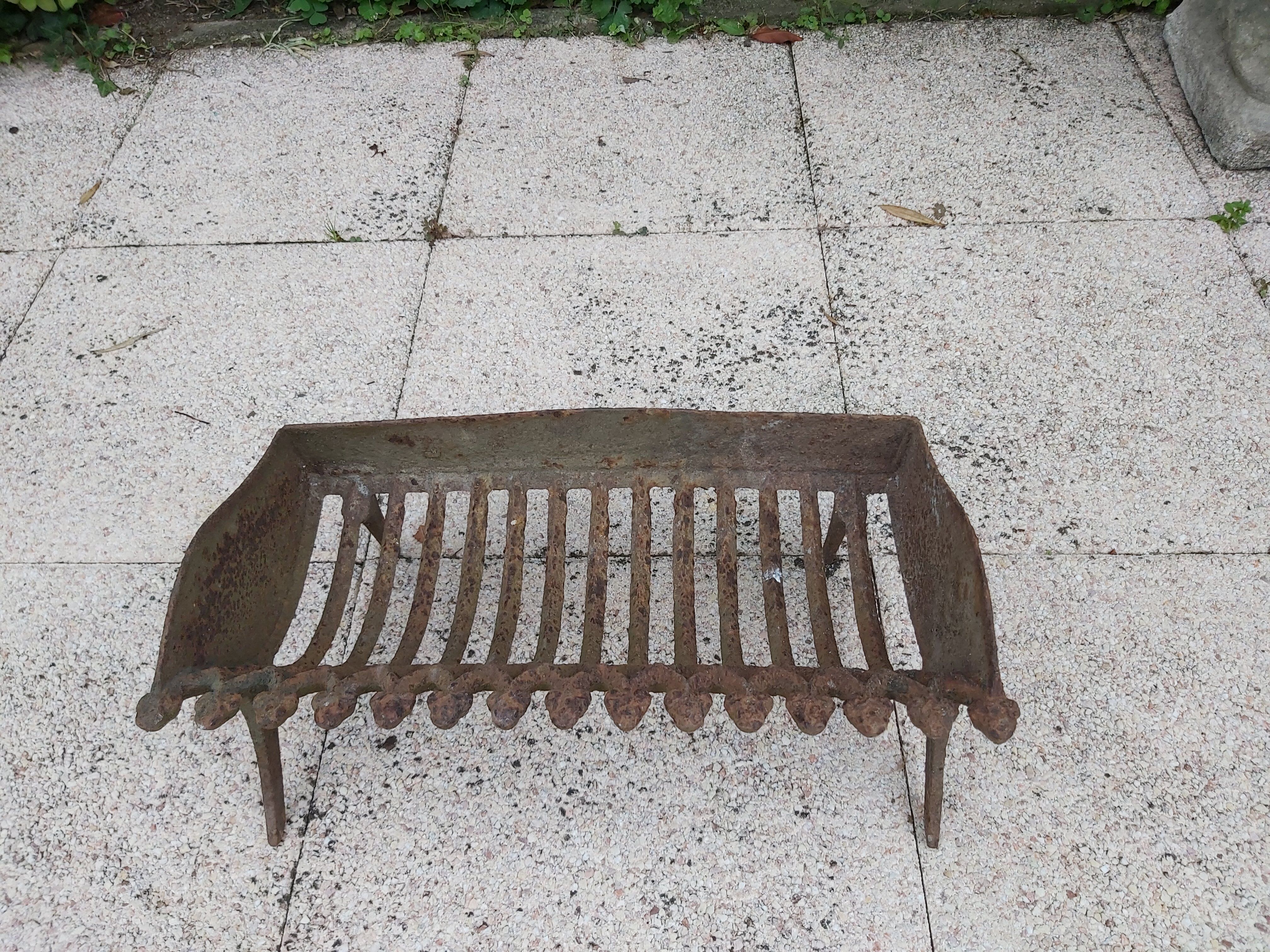 Cast-cast log door