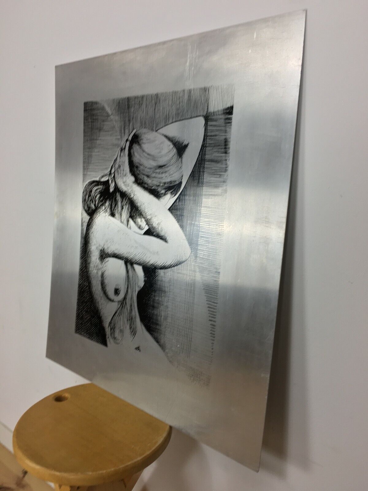 Engraving on aluminum plate 70s