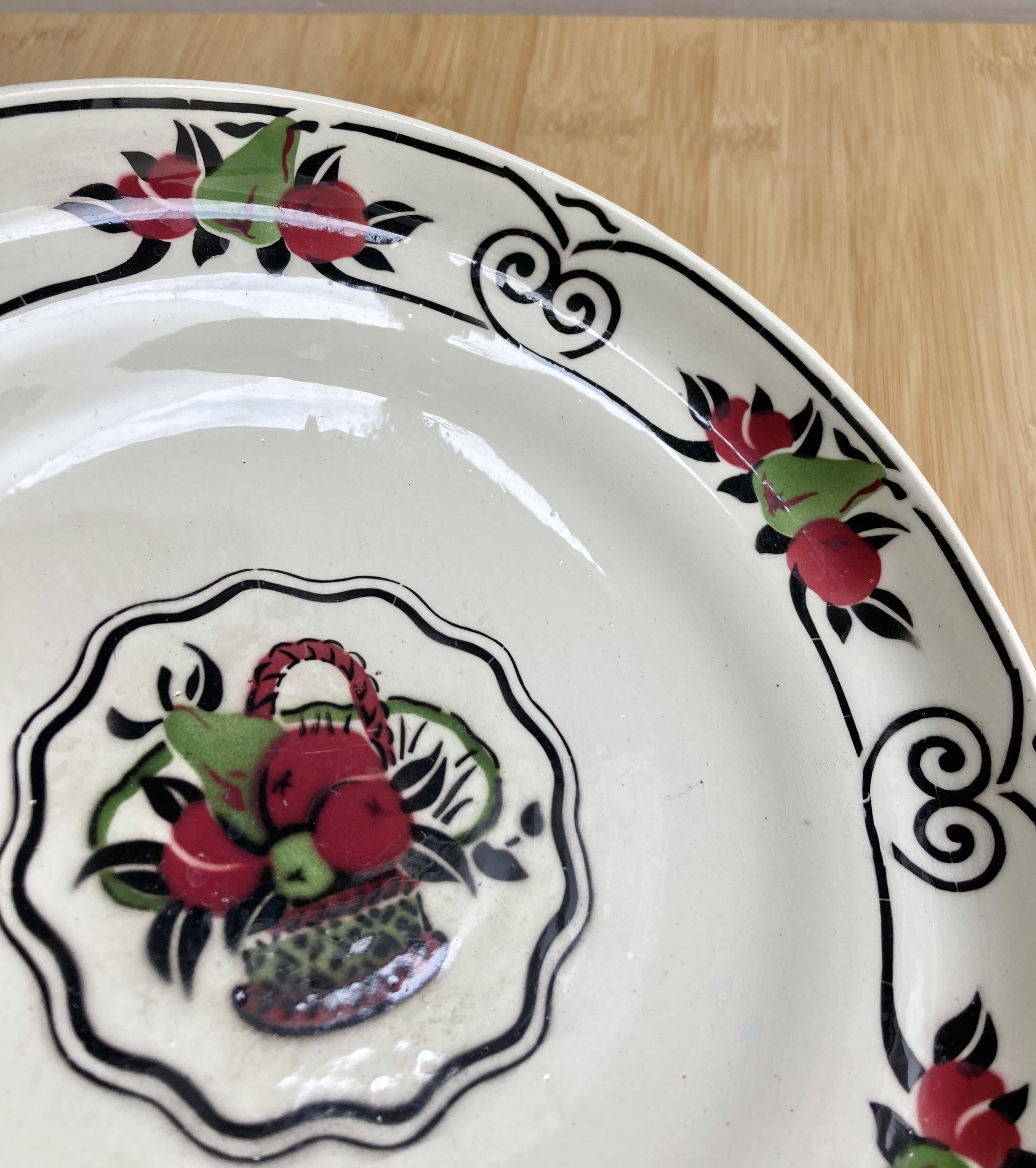 Art Deco Fruit Bowl - Boch Frères Keramis