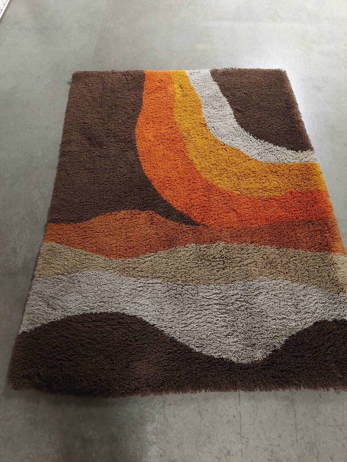 Tapis space age des années 70