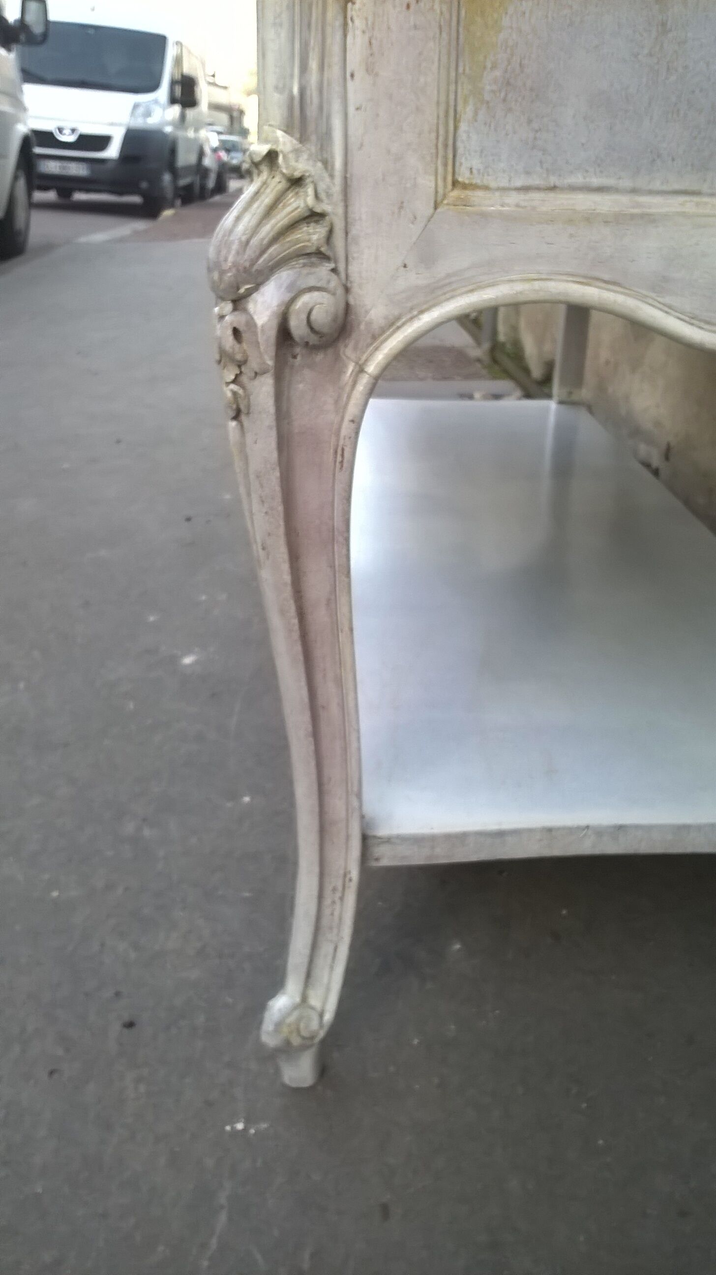 Patinated dresser 1900